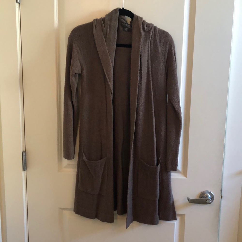 Like- New Barefoot Dreams cardigan